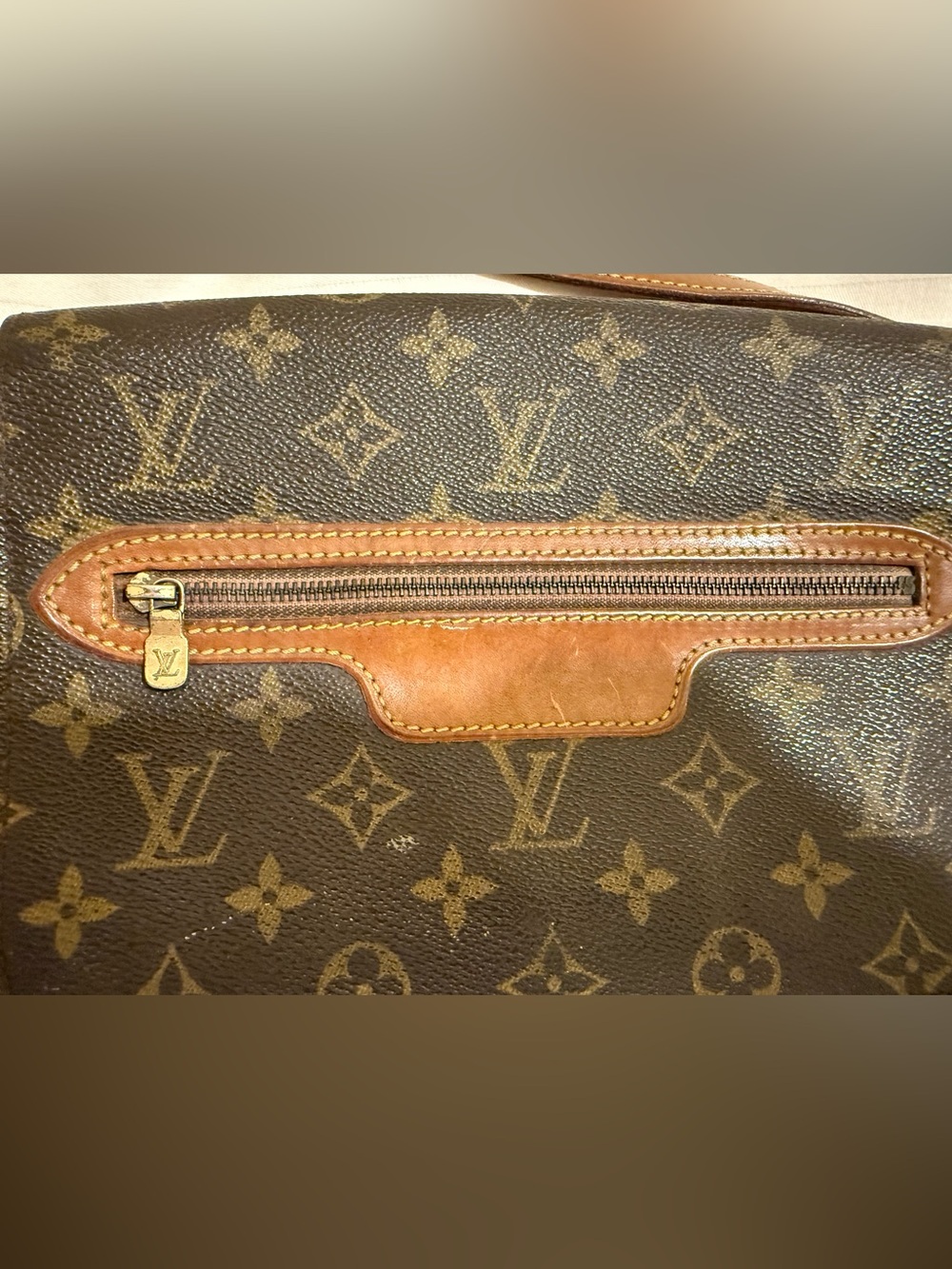 Louis Vuitton St Germain handbag - Picture 7 of 11